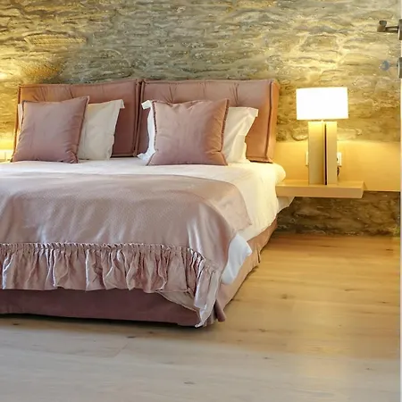 Camara Hotel