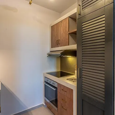 Camara Ξενοδοχείο 4*